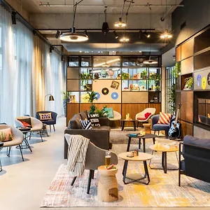 *** Hotel Moxy Berlin Airport Deutschland